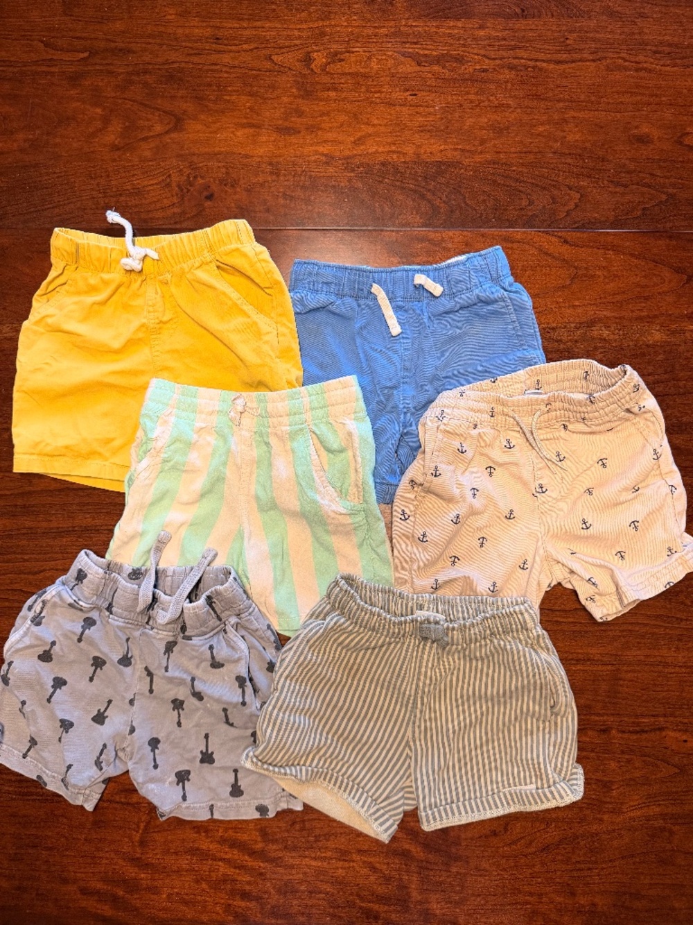6 pairs of boy shorts 2T and 3T